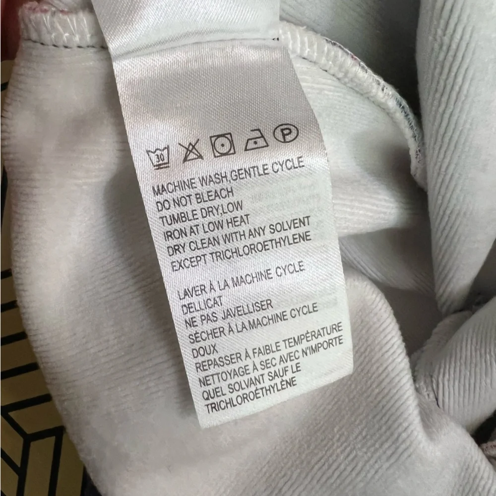 FARM Rio Toucan Fleece Lined Jogger - Picture 10 of 11